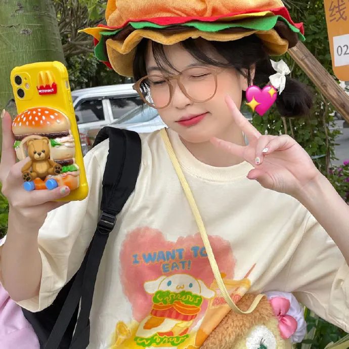 唇彩间谍